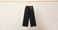 BLACK JEANS